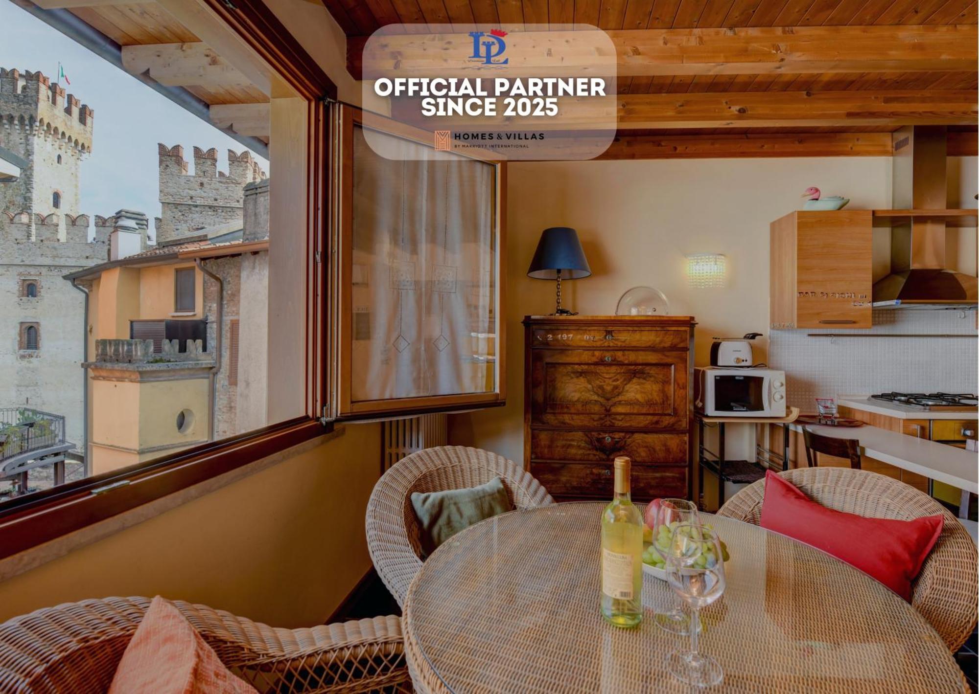 Desenzanoloft Official Partner Marriott Homes & -penthouse Never Say Never Castle View Sirmione